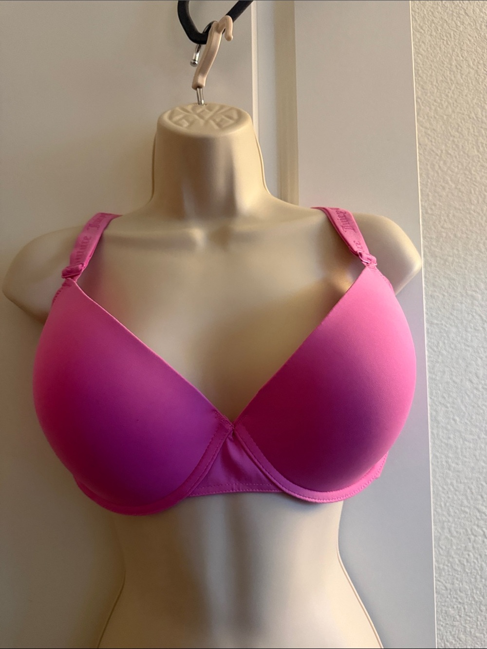 Juicy Couture Hot Pink Smooth T-Shirt Bra